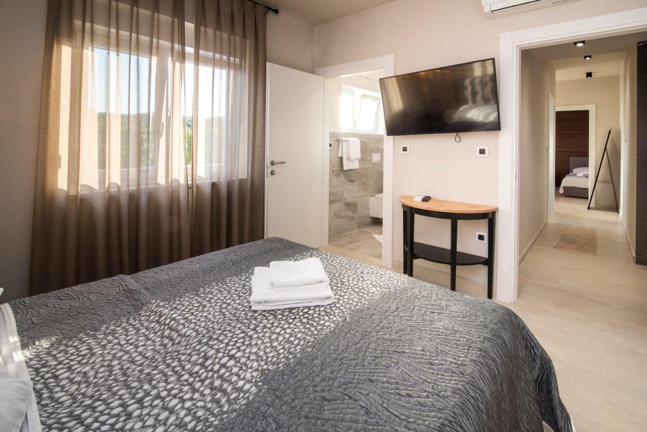 Luxury Apartment Imperia Крк Экстерьер фото